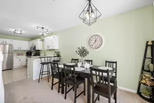 2768 Autumnwood Ln, Hopkins, MN 55305 - Photo 5