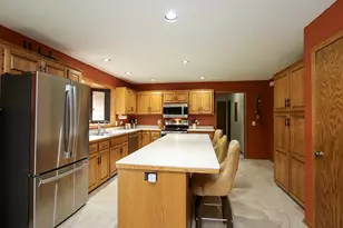 19634 Skyview Cir, Hutchinson, MN 55350 - Photo 9