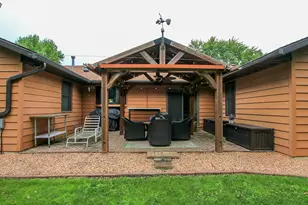 19634 Skyview Cir, Hutchinson, MN 55350 - Photo 45