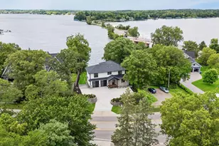 17310 County Road 101 W, Minnetonka, MN 55391 - Photo 3
