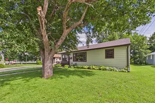 105 W 1st St, Starbuck, MN 56381 - Photo 25
