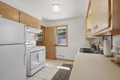 3093 Wilder Street N, Roseville, MN 55113 - Photo 7