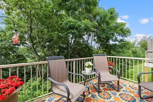 8374 Cedarview Cir, Savage, MN 55378 - Photo 5