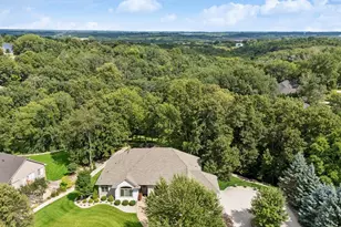 1320 Wicklow Ln SW, Rochester, MN 55902 - Photo 3