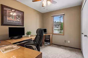 2863 Aglen St, Roseville, MN 55113 - Photo 29