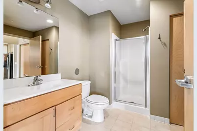 1901 E Hennepin Avenue #305, Minneapolis, MN 55413 - Photo 17