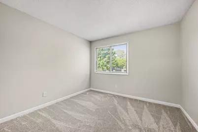 6123 78th Avenue N, Brooklyn Park, MN 55443 - Photo 15