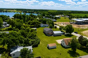 204 Maple Ave S, Ottertail, MN 56571 - Photo 3