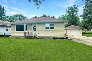 2727 34th St, Slayton, MN 56172 - Photo 1