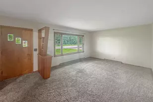 2727 34th St, Slayton, MN 56172 - Photo 3