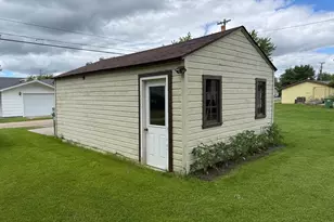 309 7th Ave NE, Roseau, MN 56751 - Photo 9