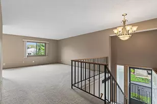 4480 Clover Ln, Eagan, MN 55122 - Photo 5