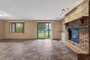 4480 Clover Ln, Eagan, MN 55122 - Photo 29
