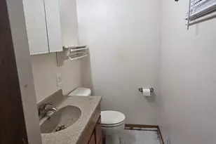 6413 Toledo Ave N, Brooklyn Center, MN 55429 - Photo 9