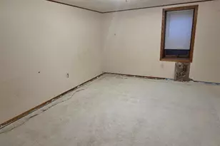 6413 Toledo Ave N, Brooklyn Center, MN 55429 - Photo 13