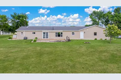 1559 Dickson Drive, Hendricks, MN 56136 - Photo 7