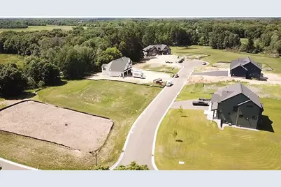 17938 Stapels Street NE, Ham Lake, MN 55304 - Photo 3