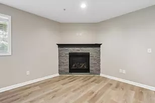 4147 Blakewood Dr, Shakopee, MN 55379 - Photo 25