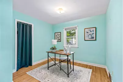 1923 Cottage Avenue E, Saint Paul, MN 55119 - Photo 3