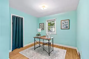 1923 Cottage Ave E, Saint Paul, MN 55119 - Photo 3
