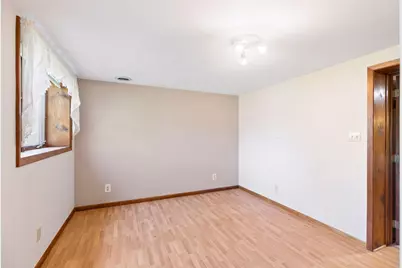 1923 Cottage Avenue E, Saint Paul, MN 55119 - Photo 7