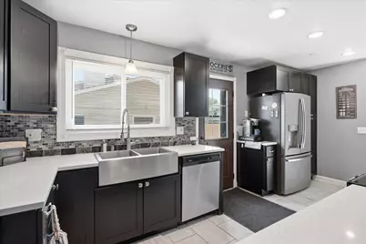 6575 Crosby Avenue, Inver Grove Heights, MN 55076 - Photo 5
