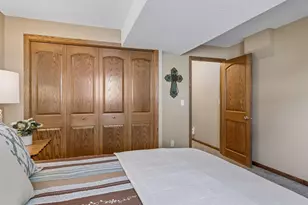 108 Knoll Cir E, Burnsville, MN 55337 - Photo 33