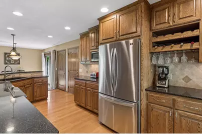 108 Knoll Circle E, Burnsville, MN 55337 - Photo 17