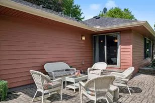 108 Knoll Cir E, Burnsville, MN 55337 - Photo 41