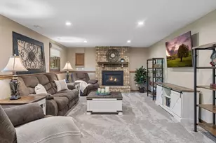 108 Knoll Cir E, Burnsville, MN 55337 - Photo 29