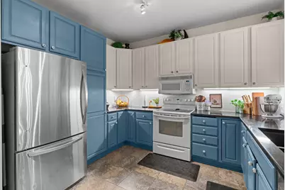 1711 Elm Street, White Bear Lake, MN 55110 - Photo 11