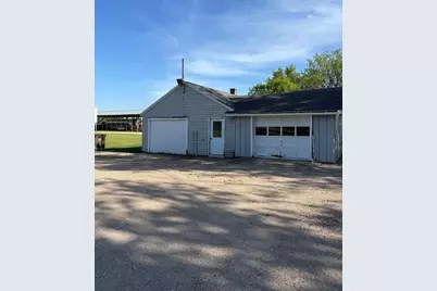 42810 County Road 2, Roseau, MN 56751 - Photo 27