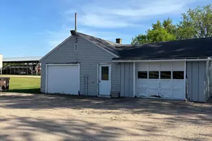 42810 Co Rd 2, Roseau, MN 56751 - Photo 27