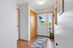 13611 Fox Lake Trail, Faribault, MN 55021 - Photo 7