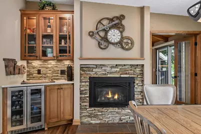 920 Pershing Circle, Burnsville, MN 55306 - Photo 9