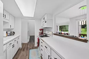 5725 Duncan Ln, Edina, MN 55436 - Photo 15