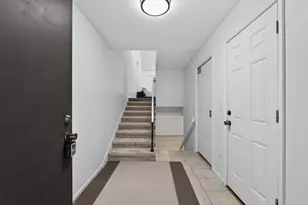 5725 Duncan Ln, Edina, MN 55436 - Photo 5