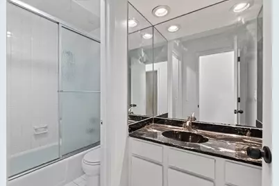 5725 Duncan Lane, Edina, MN 55436 - Photo 19