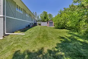 7001 Lanham Ln, Edina, MN 55439 - Photo 53