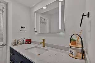 7001 Lanham Ln, Edina, MN 55439 - Photo 29