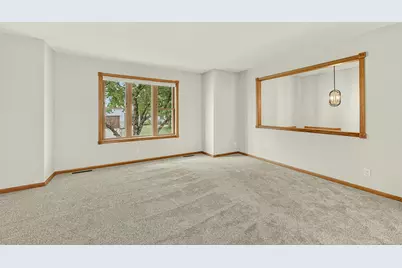 130 Nicholas Drive, Lewiston, MN 55952 - Photo 7