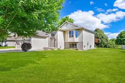 1154 Garden Brook Drive, Sauk Rapids, MN 56379 - Photo 3