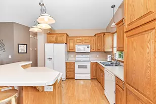 1154 Garden Brook Dr, Sauk Rapids, MN 56379 - Photo 11