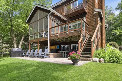 9247 Lake Riley Boulevard, Chanhassen, MN 55317 - Photo 45