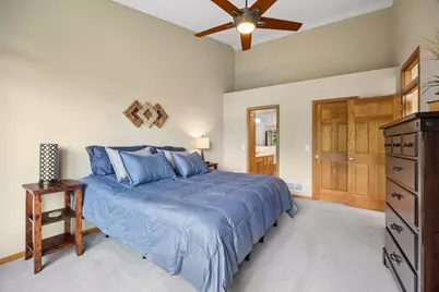 10730 Kiawah Drive, Eden Prairie, MN 55344 - Photo 23