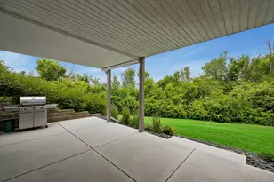 10730 Kiawah Dr, Eden Prairie, MN 55344 - Photo 47