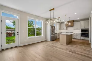 5890 Freeland Alcove N, Hugo, MN 55038 - Photo 11
