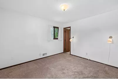 5326 Knox Avenue N, Brooklyn Center, MN 55430 - Photo 19