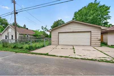 5326 Knox Avenue N, Brooklyn Center, MN 55430 - Photo 47