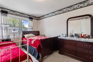 142 Canabury Ct, Little Canada, MN 55117 - Photo 7